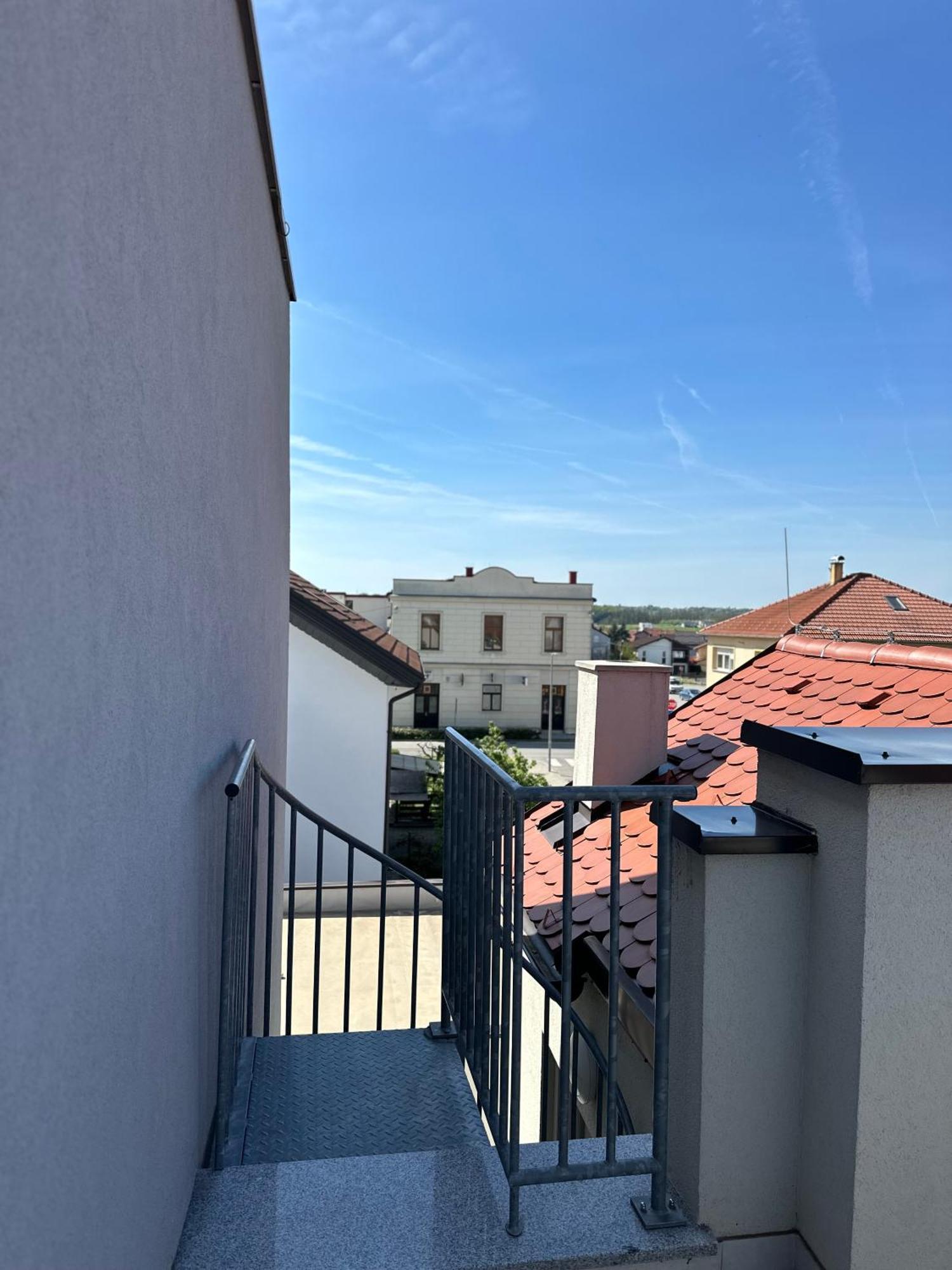 Apartman “Manhattan” Križevci Eksteriør bilde